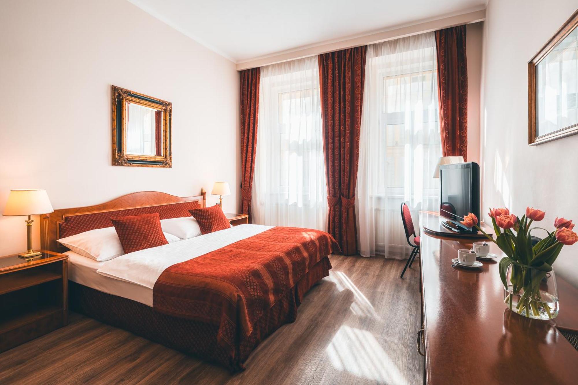 Ariston Praga